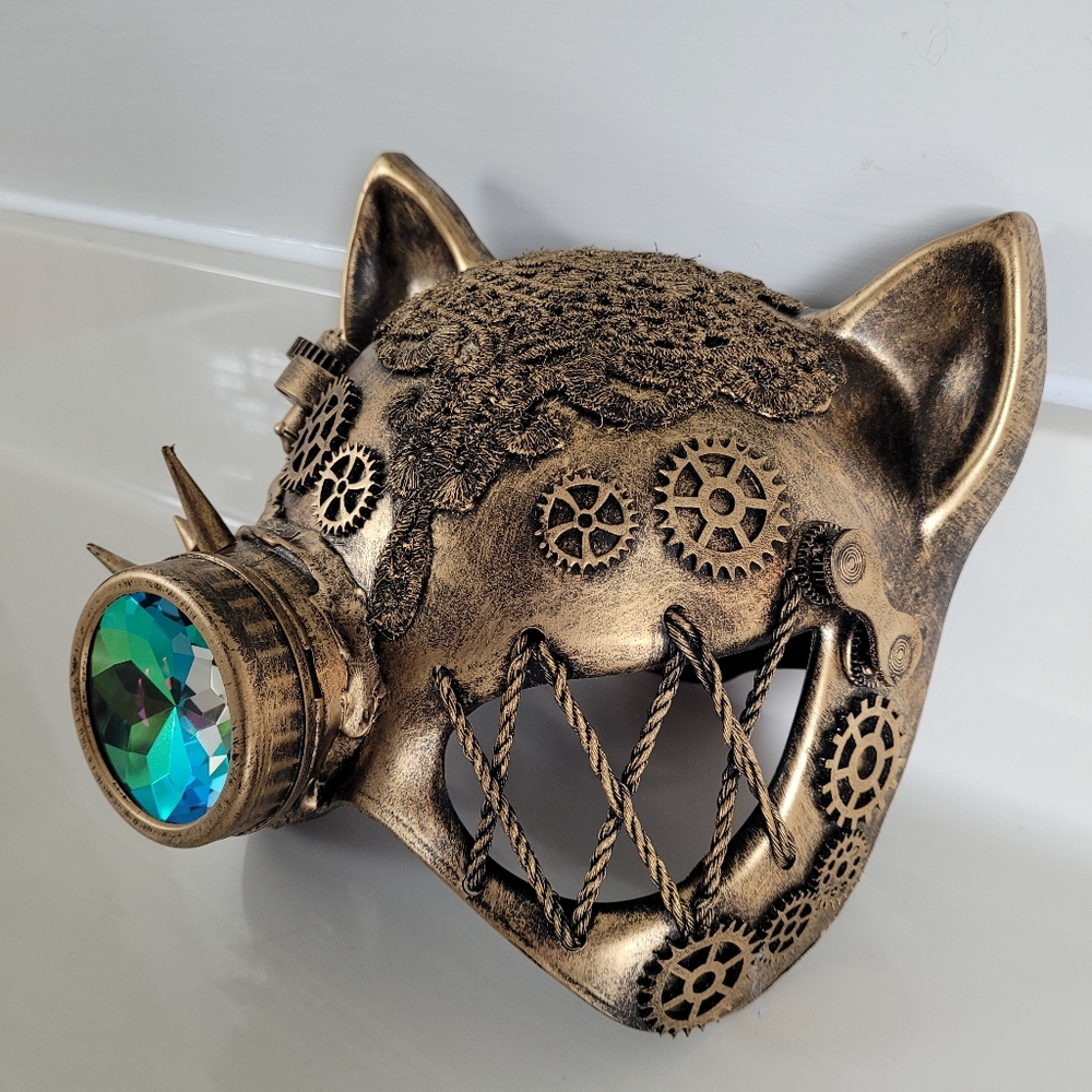 Cat Steampunk Mask Antiqued Gold-tone Lace, Spikes, & Gears Rainbow Kaleidescope - Picture 14 of 16